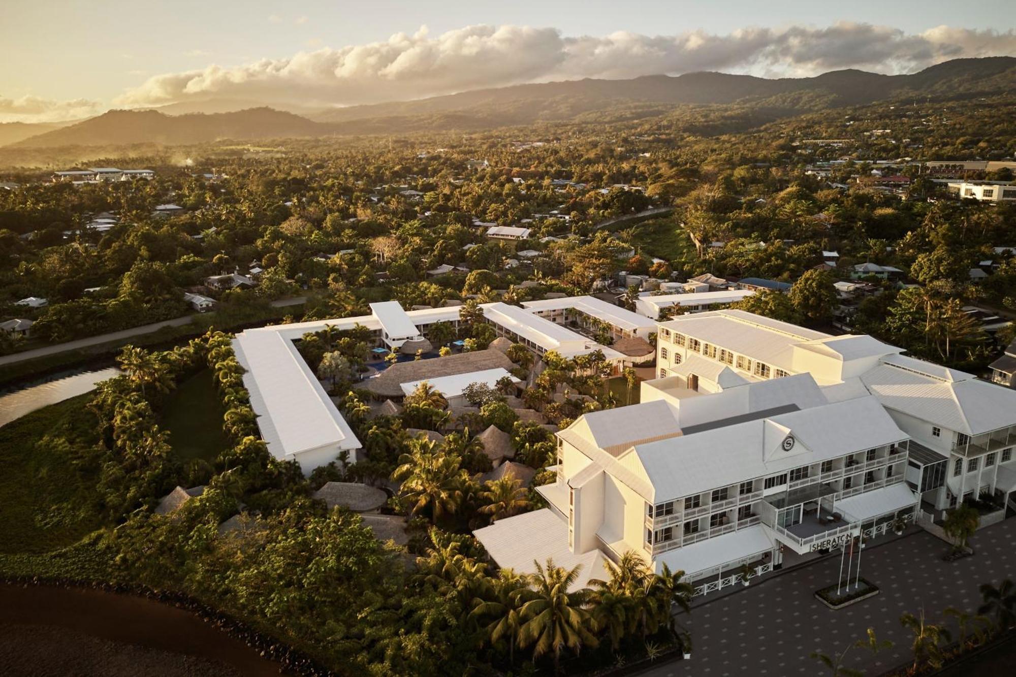 Sheraton Samoa Aggie Grey'S Hotel & Bungalows Apia Bagian luar foto
